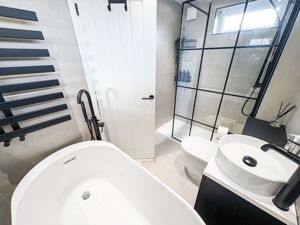 Photo 11- click for photo gallery